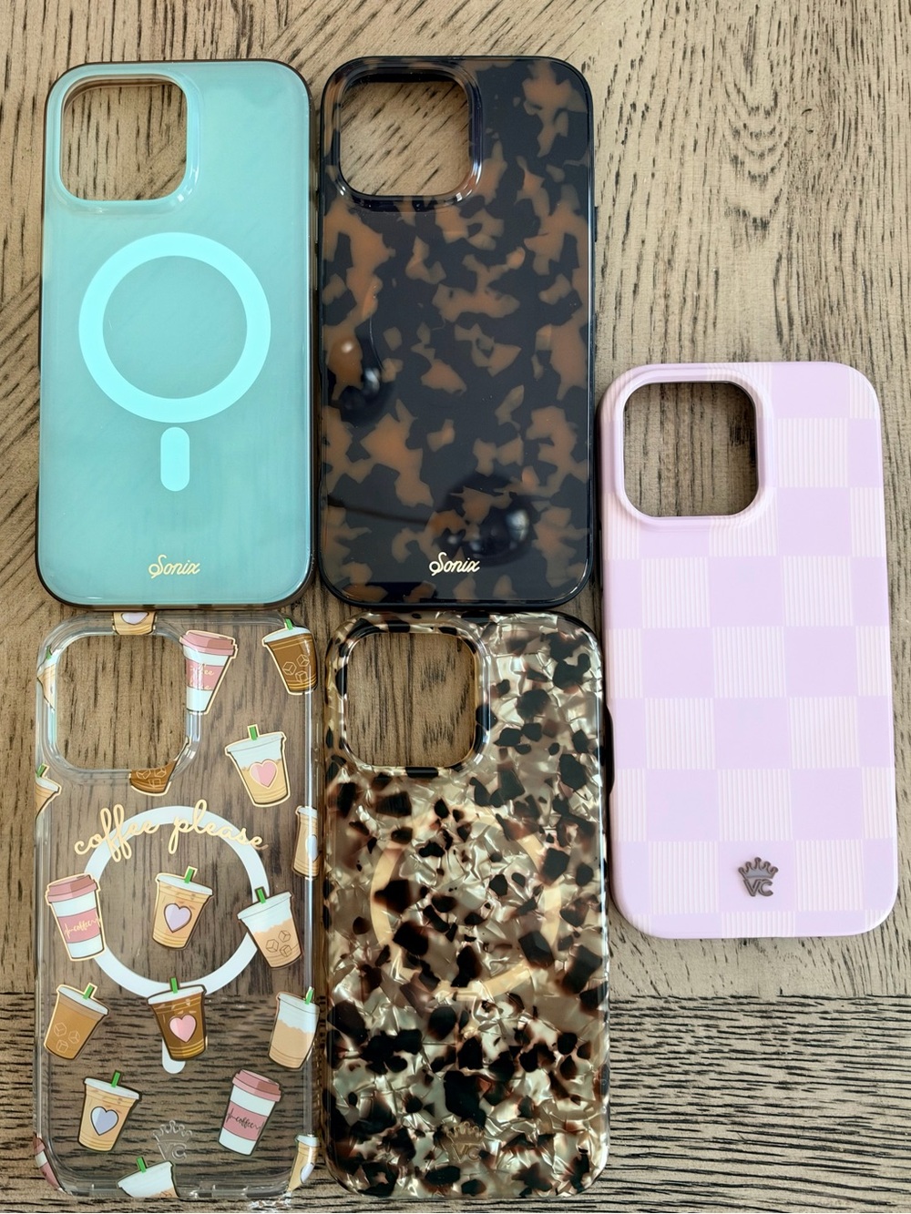 Velvet Caviar & Sonix iPhone 16 Pro Max Case Bundle